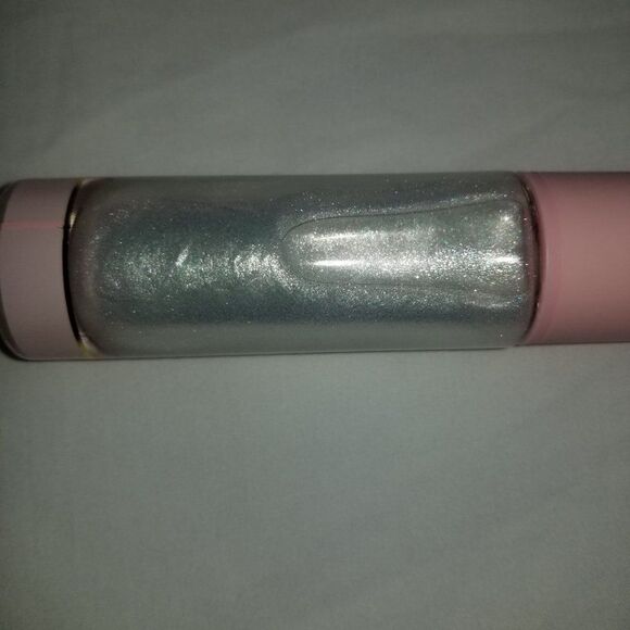 P.Louise The Finishing Touch All Over Body Glow - Butterfly Heart - Picture 9 of 9